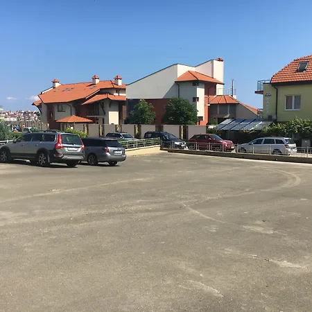 Budzhaka Black Sea Paradise מלון דירות